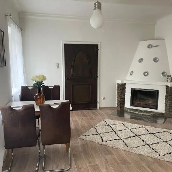 Appartement Attergau, viešbutis mieste Nusdorfas prie Aterzė