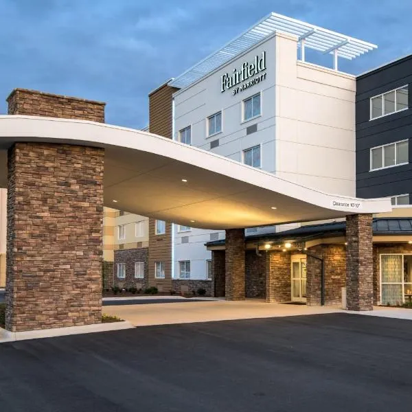 Fairfield Inn & Suites by Marriott Hickory, hotel i Hickory