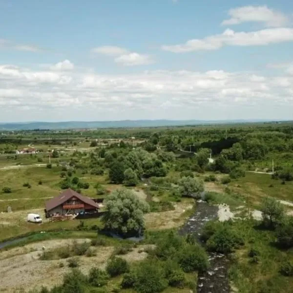 La Văru, hotel a Cîrţişoara