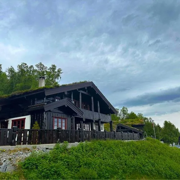 Roalden Mountain Lodge, hotel v mestu Stranda