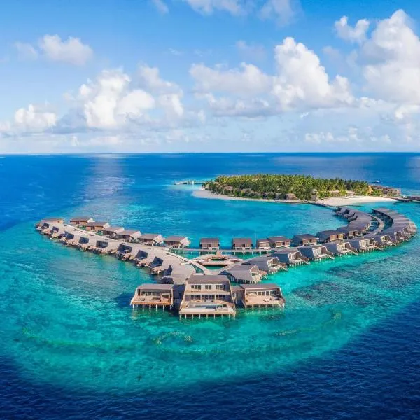 Viesnīca The St. Regis Maldives Vommuli Resort pilsētā Faafu