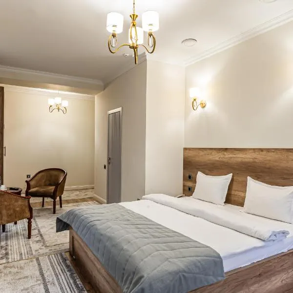 Oscar Hotel by AG Hotels Group, hotelli kohteessa Tastybulak