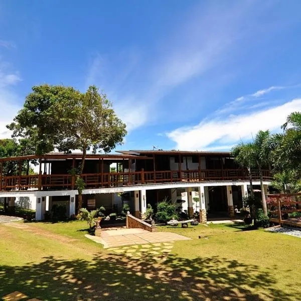 Boffo Resort, khách sạn ở Calayugan Norte