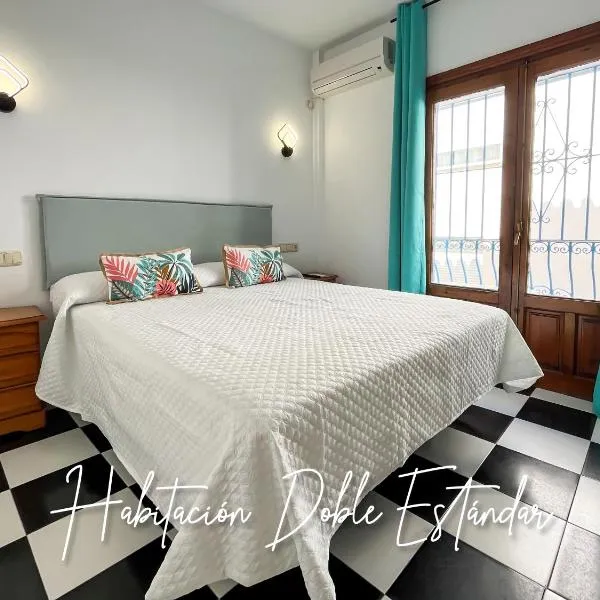 Micaela Charming Hostal, hotel en Fuengirola