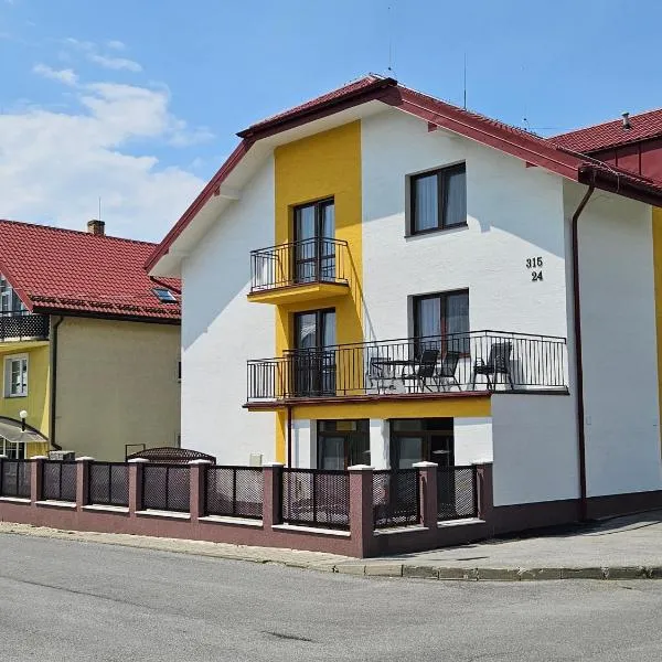 Comenius Apartments - Apartmány na rohu, hotell i Svidník