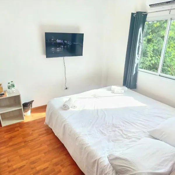 YYK Homestay, hotel v destinaci Talat Amphoe Nakhon Chai Si