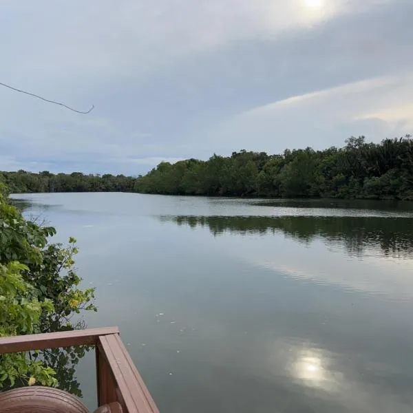 Sungai endau bilik homestay, готель у місті Куала Ромпін