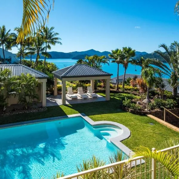 La Bella Waters 3 - Oceanview's, Pool, Buggy and Transfers, hotel a Hamilton Island