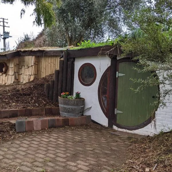 Rivendell Farmstay Hobbit Hole, viešbutis mieste Kembridžas