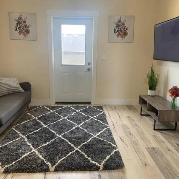 1 bedroom apartment, hotel in Halifax