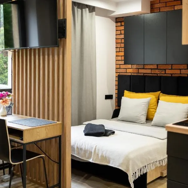 Bedthoven lofts you! Self Check-in & Parking, hotel v destinaci Tychy