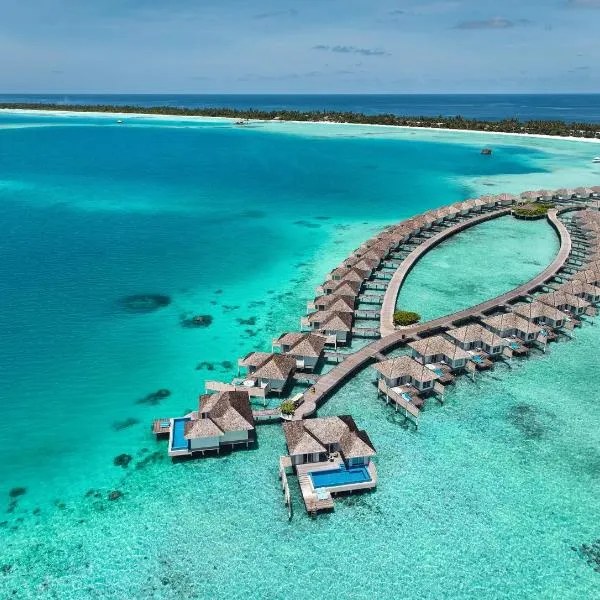 Kandima Maldives, hotel in Dhaalu Atoll