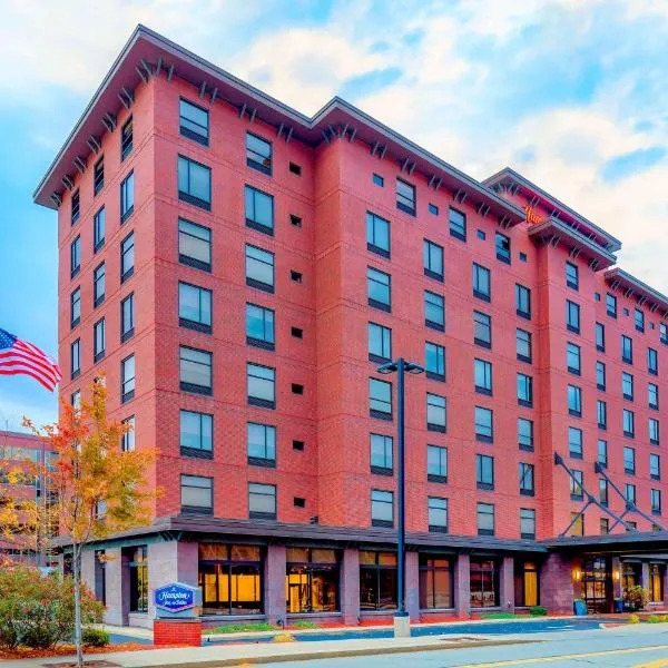 Hampton Inn & Suites Pittsburgh Downtown, hotel v destinácii Pittsburgh