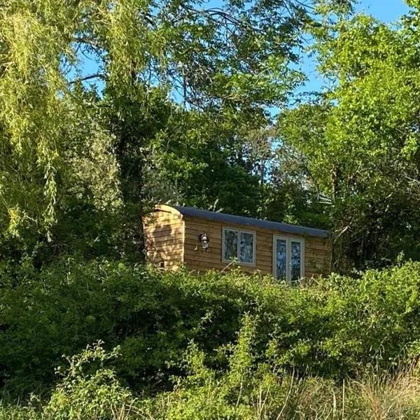 Drakes Mead Retreat - Shepherd's Hut, hotel en Lyme Regis