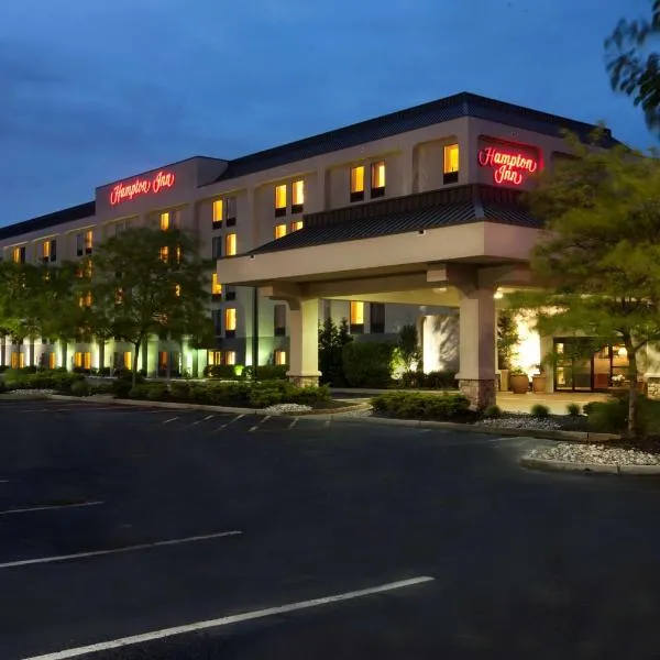 Hampton Inn Woodbridge, hotelli kohteessa Edison