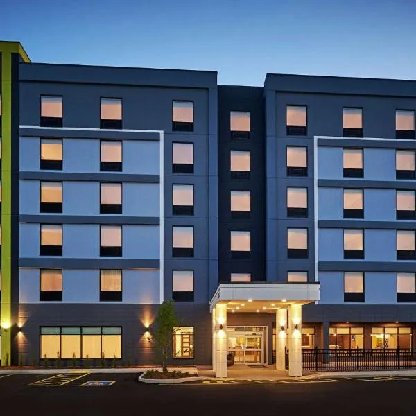 Home2 Suites By Hilton Brantford, hotel di Paris