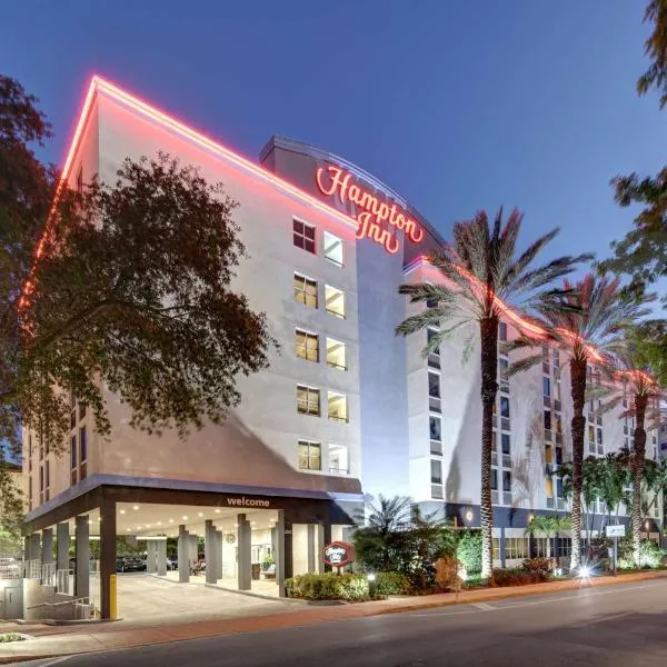 Hampton Inn Miami-Coconut Grove/Coral Gables, ξενοδοχείο στο Μαϊάμι