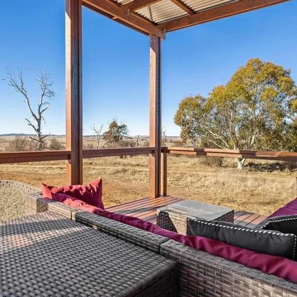 Bliss Cabin @ Belaxed Farm Berridale, hotel di Berridale