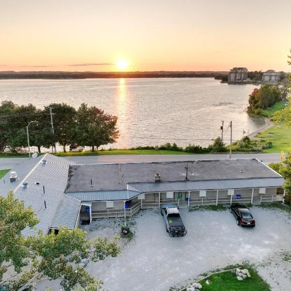 Lakeside Inn, hotel i Orillia