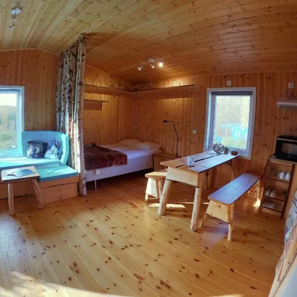 Wild Caribou's Wildwood Cabin, hotell i Lakselv