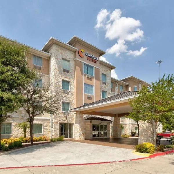 Comfort Suites Arlington - Entertainment District, hotel in Hurst