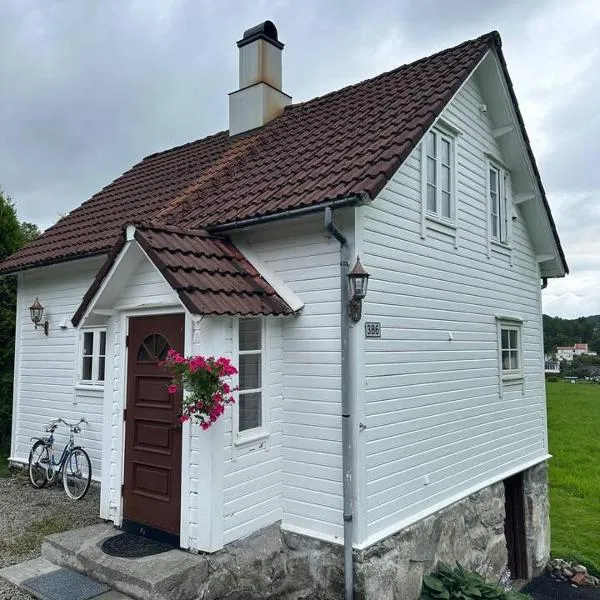 Hus med båt og sjøhus, hotel v destinácii Haugesund