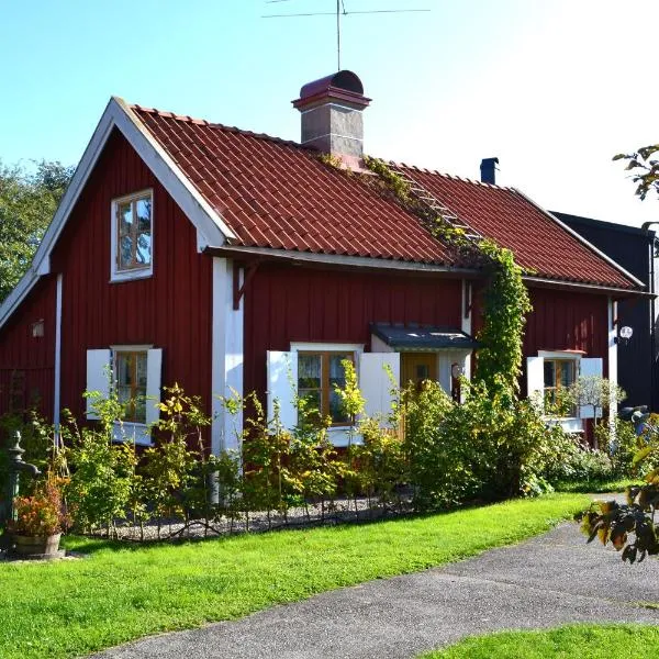 Rustik stuga med lantlig känsla nära Örebro city, hotel v mestu Örebro