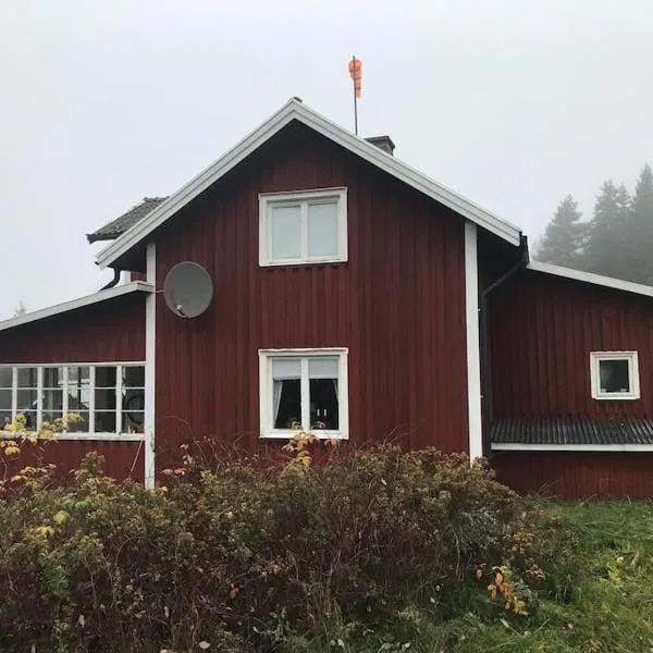 Warm beheiztes gemütliches Haus in der Natur, hotel v destinaci Sunne