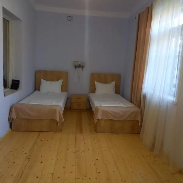 SELINA GUEST HOUSE, hotel in Ashtarak