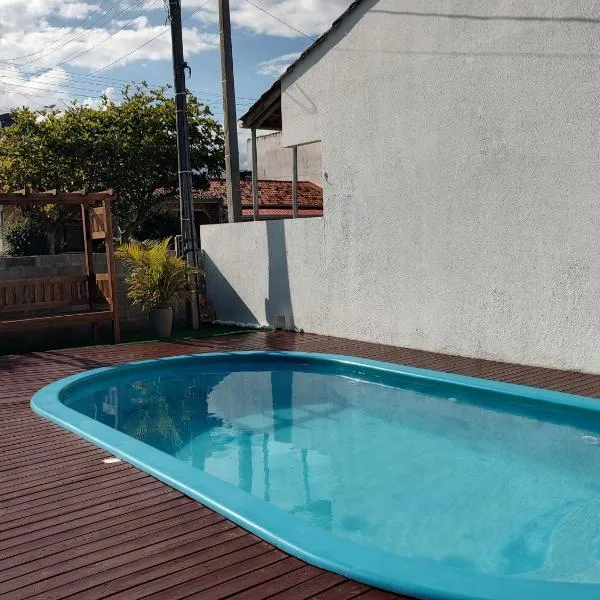 casa piscina pinheira -sc, hotel en Palhoça