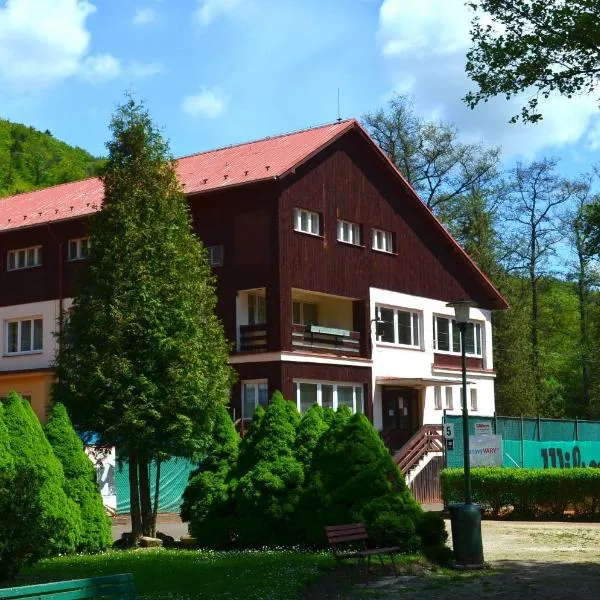 Sport Hotel Gejzirpark, hotel v mestu Karlovy Vary