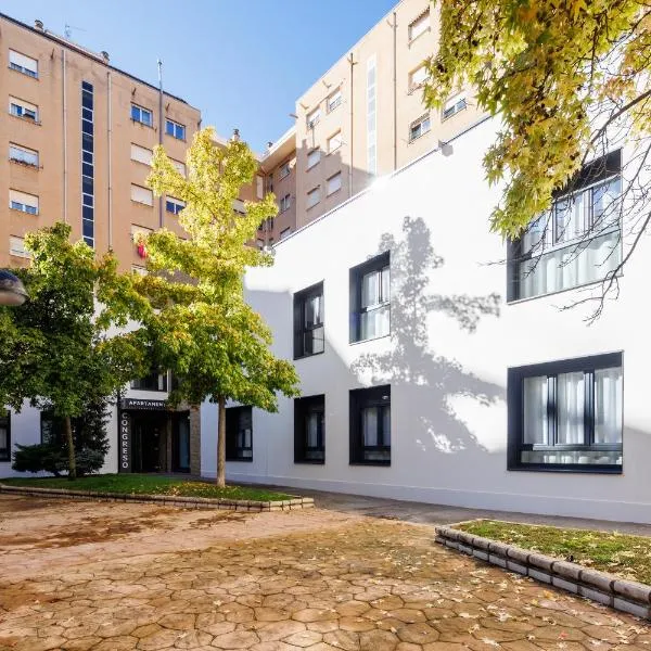 Apartamentos Congreso, Parking gratuito, hotel em Logroño