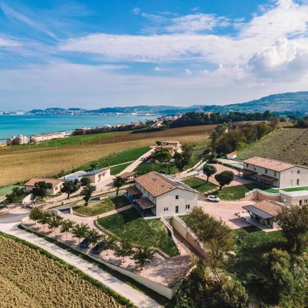 Agriturismo Il Colle Dei Lecci, מלון באנקונה