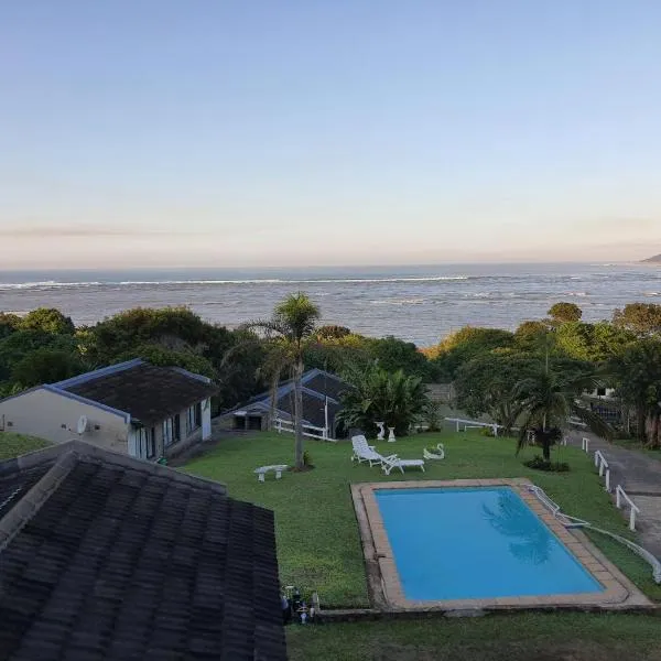 Driftwood Chalets, hotel sa Zinkwazi Beach