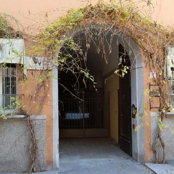 Palazzo Liberati Apartments, hotel v destinácii Parma