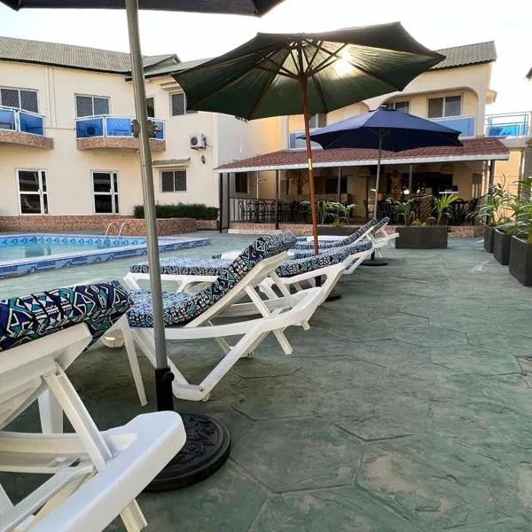 TRANQUIL RESORT HOTEL, hotelli kohteessa Madina Sey Kunda