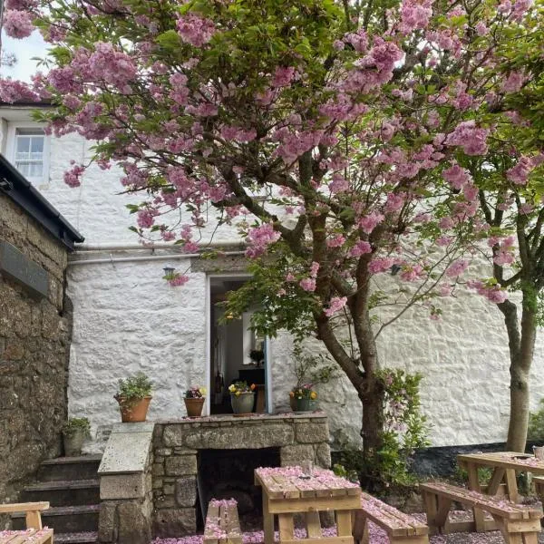 The White House at The Tinners Arms, hotel a St Ives