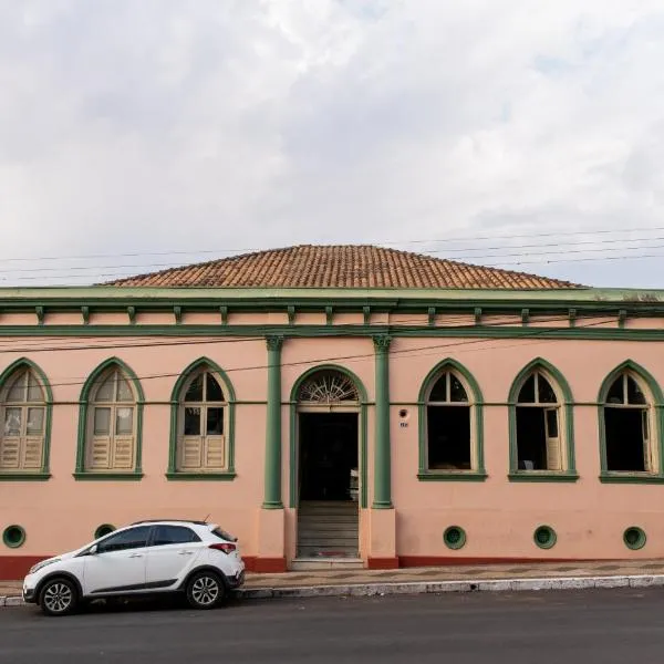 Hotel Descalvado, ξενοδοχείο σε Porto Ferreira