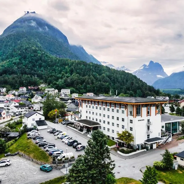 Grand Hotel - by Classic Norway Hotels, hotel v destinácii Åndalsnes