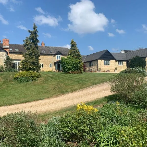 Weatherhead Farm, hotel en Buckingham