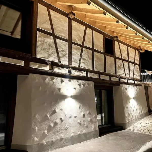 Chalet Charbon – hotel w mieście Gstaad