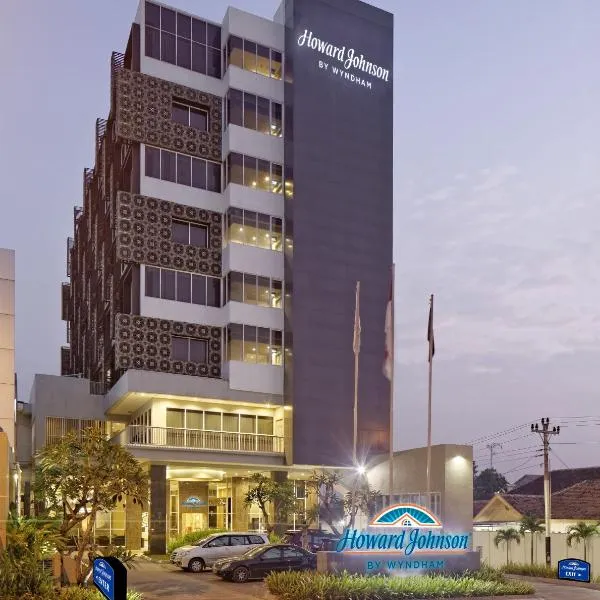 Howard Johnson By Wyndham Pekalongan, khách sạn ở Pekalongan