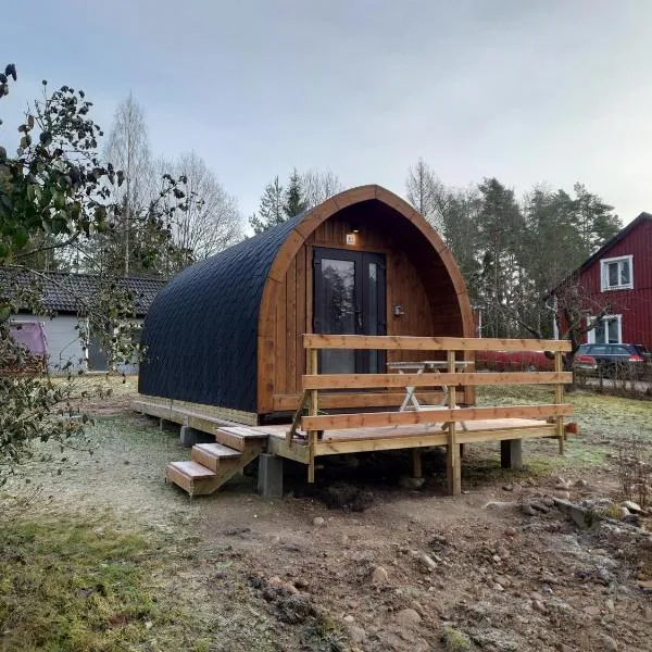 Cosy Cabin, готель у місті Mölntorp