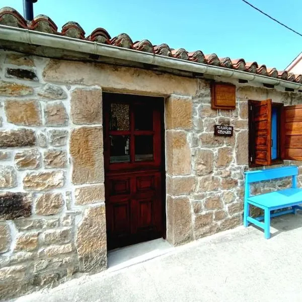 Cabaña de Piedra en Picos de Europa, hotel i Llanes