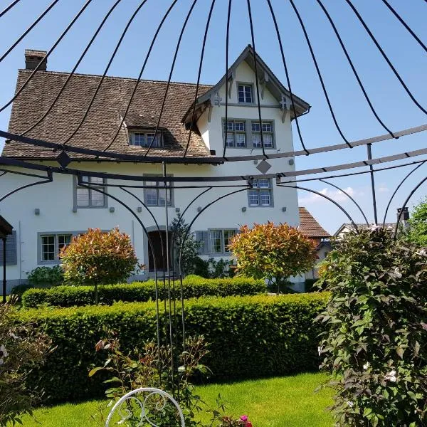 BnB Elsenerhaus, hotel di Amden