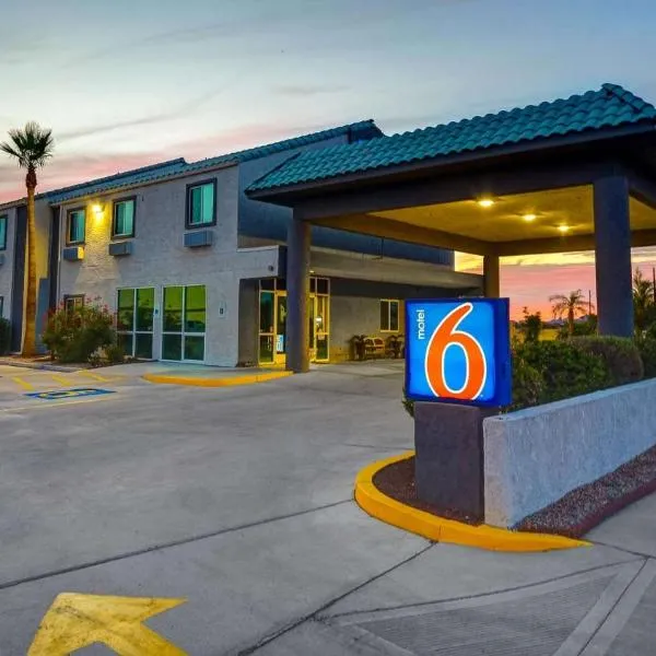 Motel 6-Lake Havasu, AZ - Lakeside, готель у місті Лейк-Гавасу-Сіті