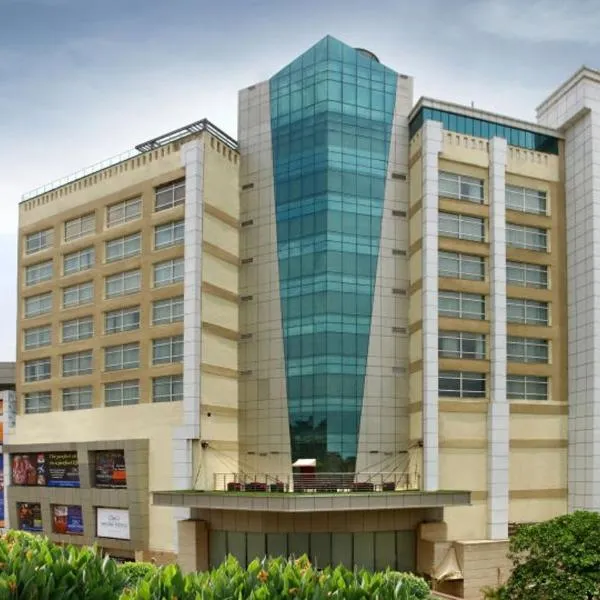 Mahagun Sarovar Portico Suites, hotel v mestu Ghaziabad