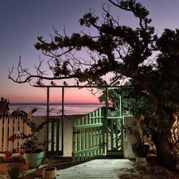 Philoxenia, maison et table d'hôtes: La Saline Le Bains şehrinde bir otel