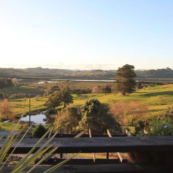 Looking for an Easy Country Getaway, with Views?, hotel sa Wellsford