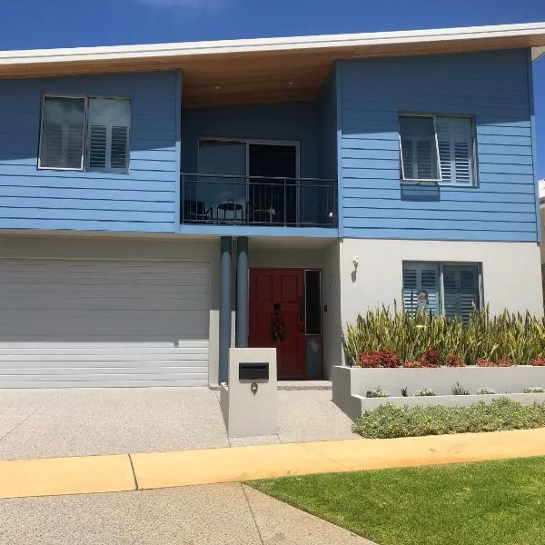 Blue House By The Sea Adult Retreat, hotel en Joondalup